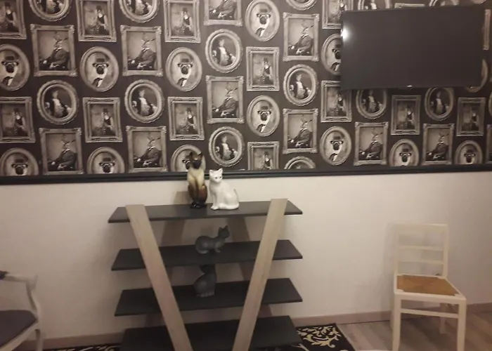 Le Boudoir De La Lys